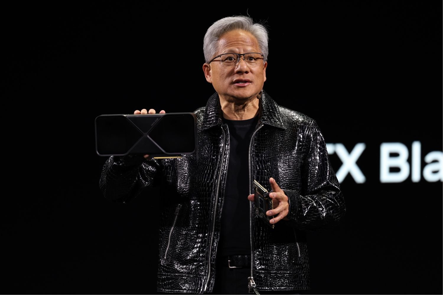 GeForce RTX 5070 opóźnienie