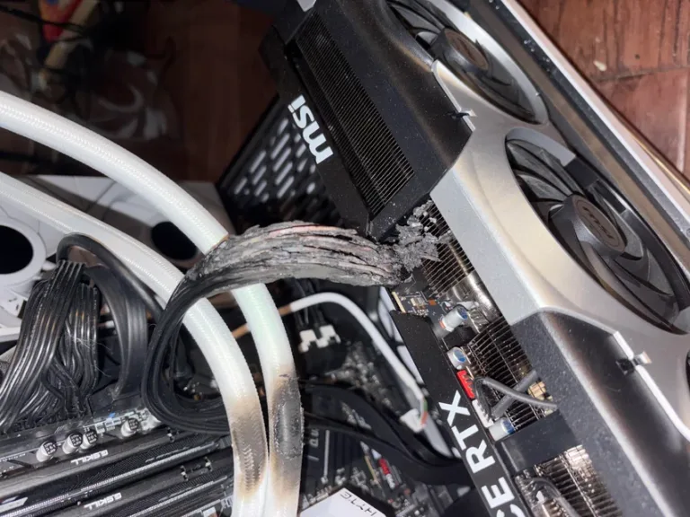 RTX 5090 z poważną usterką. Użytkownik poczuł zapach spalenizny.