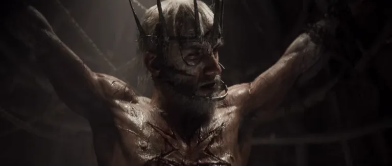 Trailer Divinity pełen symboli. Jeden detal rozpala fanowskie teorie i może mieć ogromne znaczenie