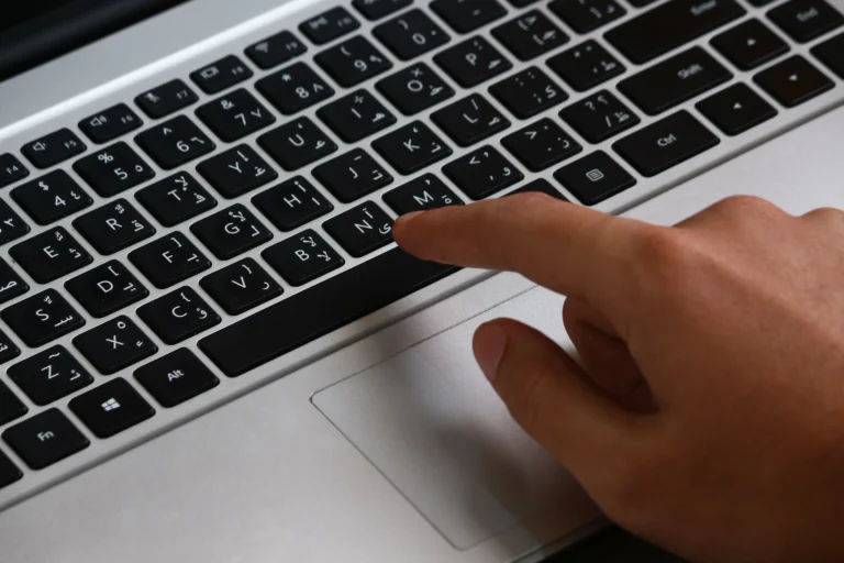 Klawisz Copilot irytował użytkowników, Windows 11 pozwoli go zmienić